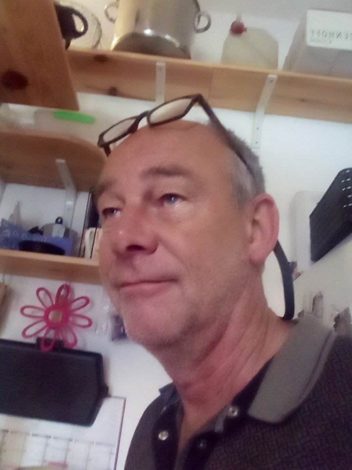 Profil de Yacine, 55 ans, Escort Gay Canada à Aylmer