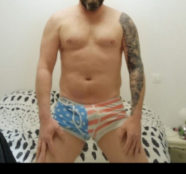 Profil de Livai, 54 ans, Escort Gay Canada à Burstall