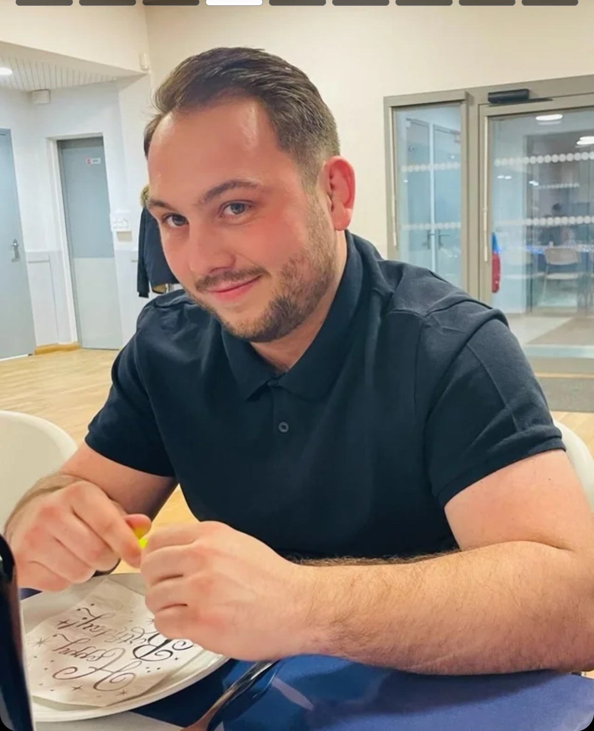 Profil de Guiliane, 30 ans, Escort Gay Canada à Sainte-Ursule