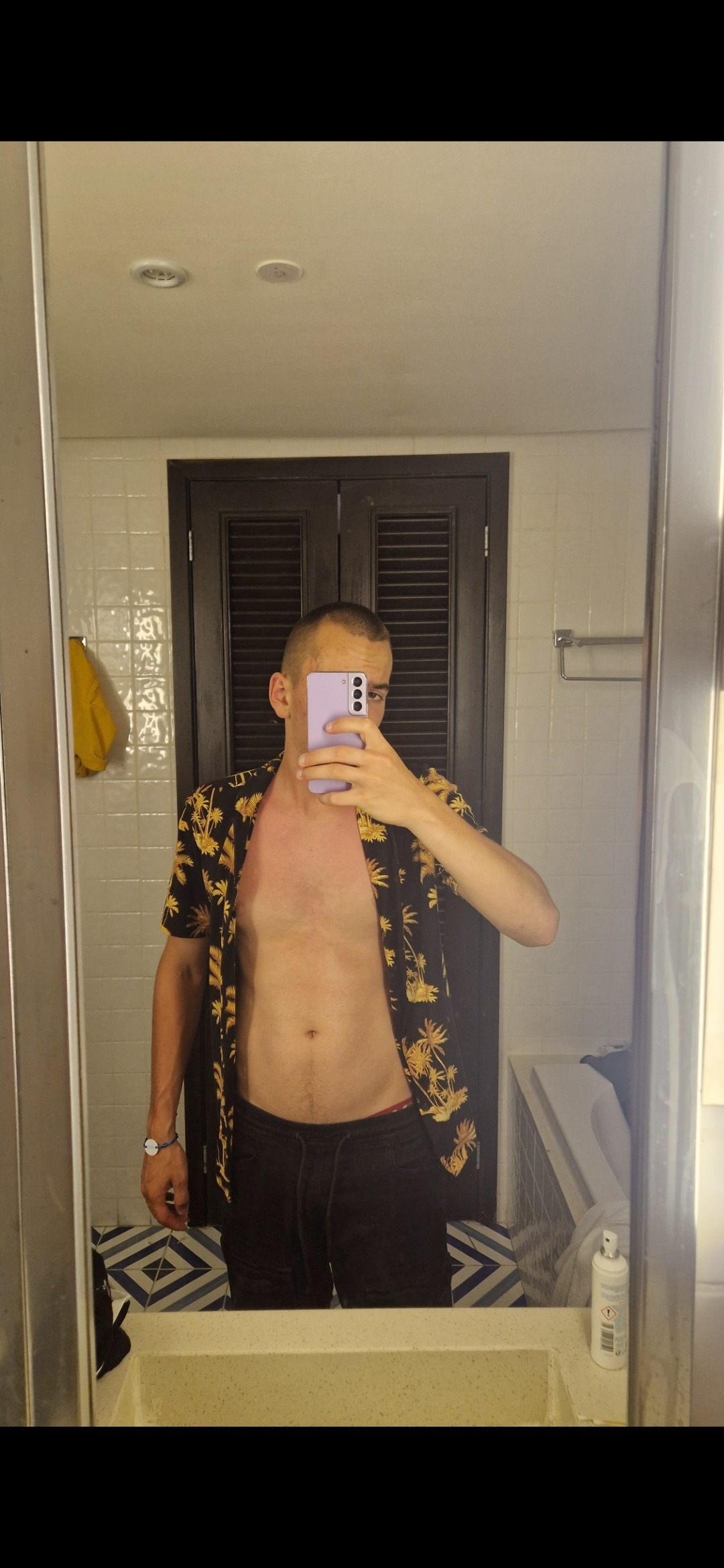 Profil de Majid, 20 ans, Escort Gay Canada à Watson Lake
