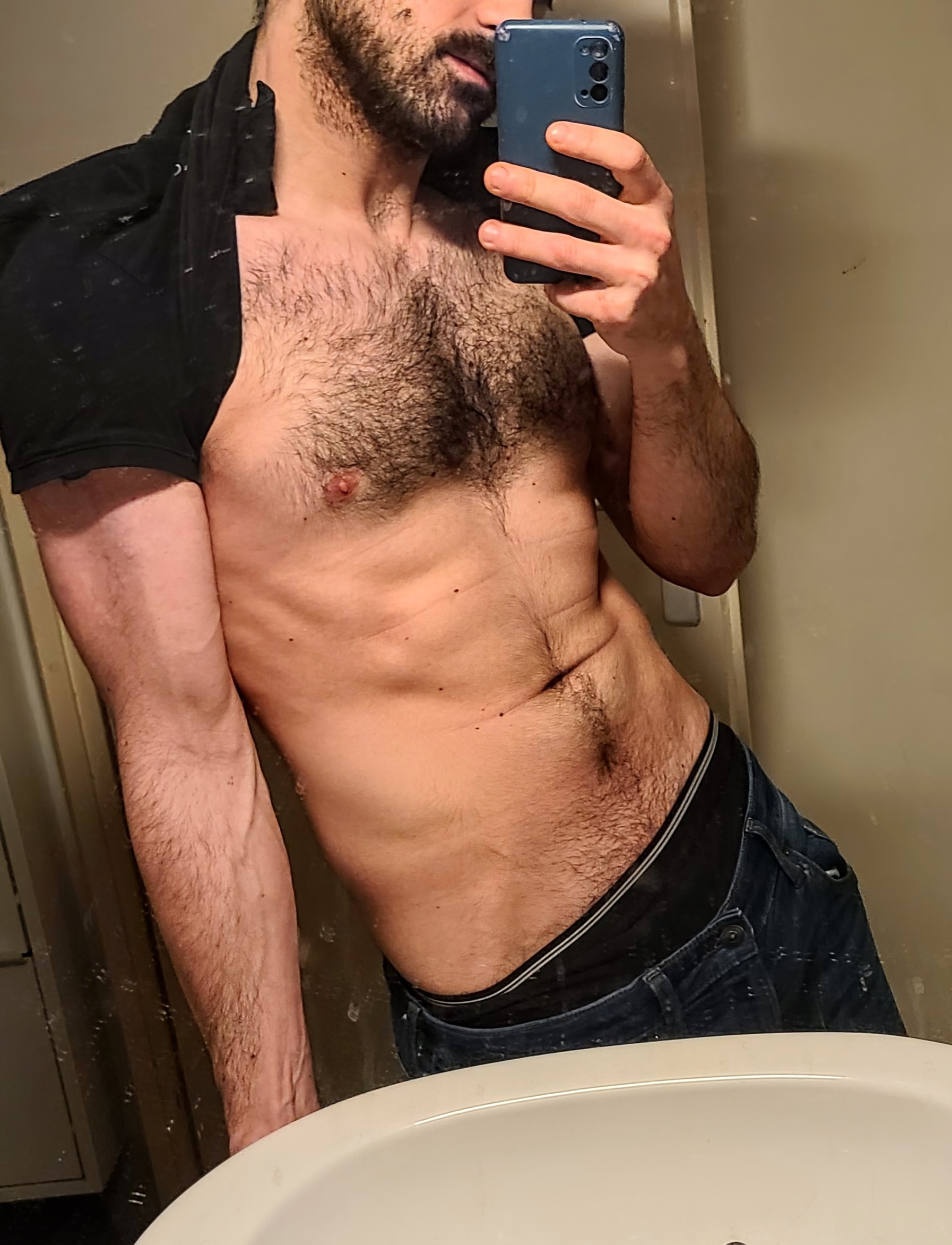 Profil de Chrysostome, 25 ans, Escort Gay Canada à Lemberg