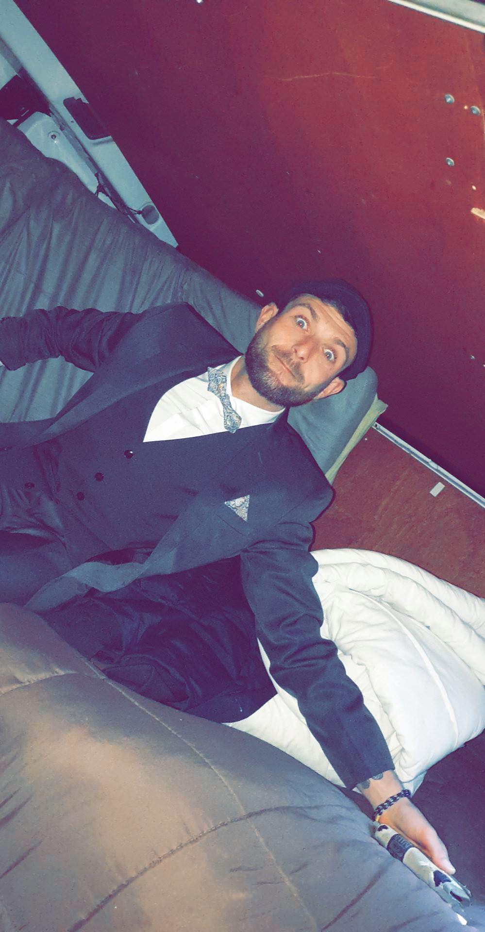 Profil de Ermando, 33 ans, Escort Gay Canada à La Patrie
