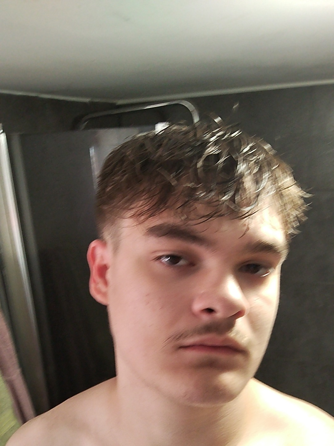Profil de Benoni, 19 ans, Escort Gay Canada à Alvena