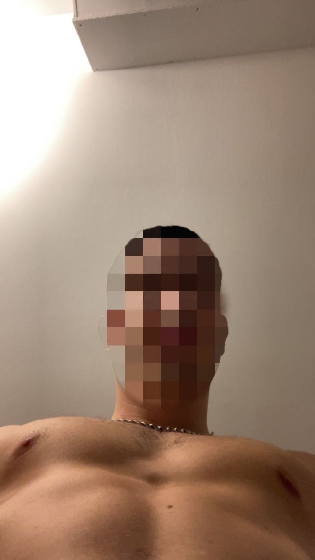 Profil de Jurek, 21 ans, Escort Gay Canada à Albertville