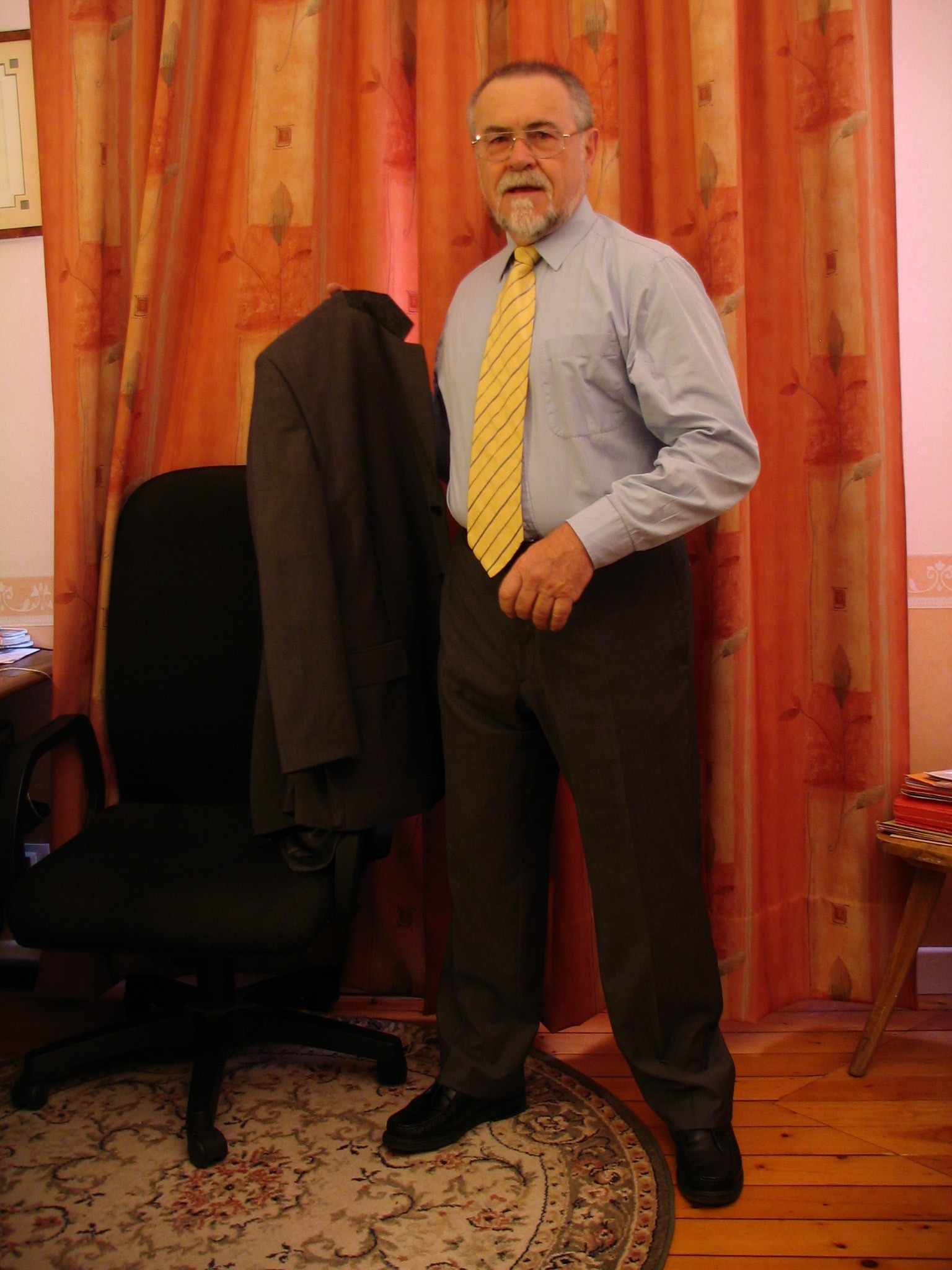Profil de Eymard, 54 ans, Escort Gay Canada à Saint-Stanislas-de-Champlain