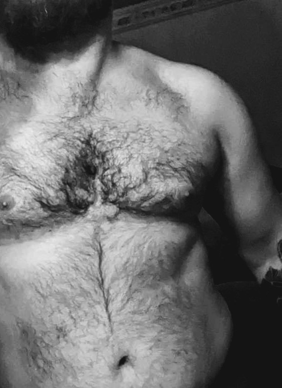 Profil de Nadji, 34 ans, Escort Gay Canada à Saint-Stanislas-de-Champlain