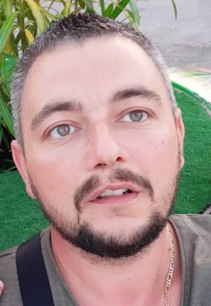 Profil de Abdelhakim, 43 ans, Escort Gay Canada à Albanel