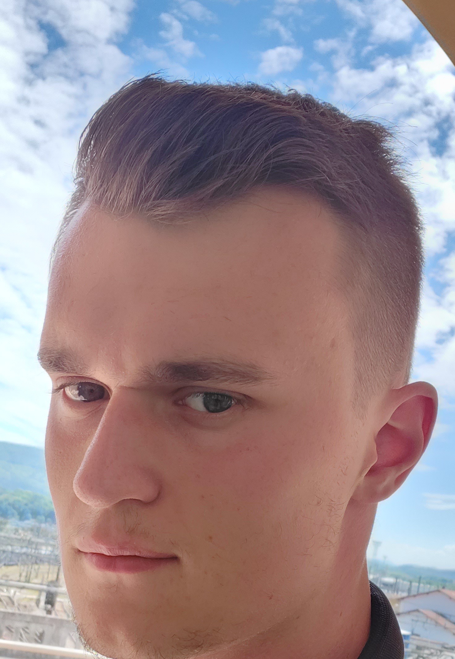 Profil de Rihad, 26 ans, Escort Gay Canada à Saint-Ulric