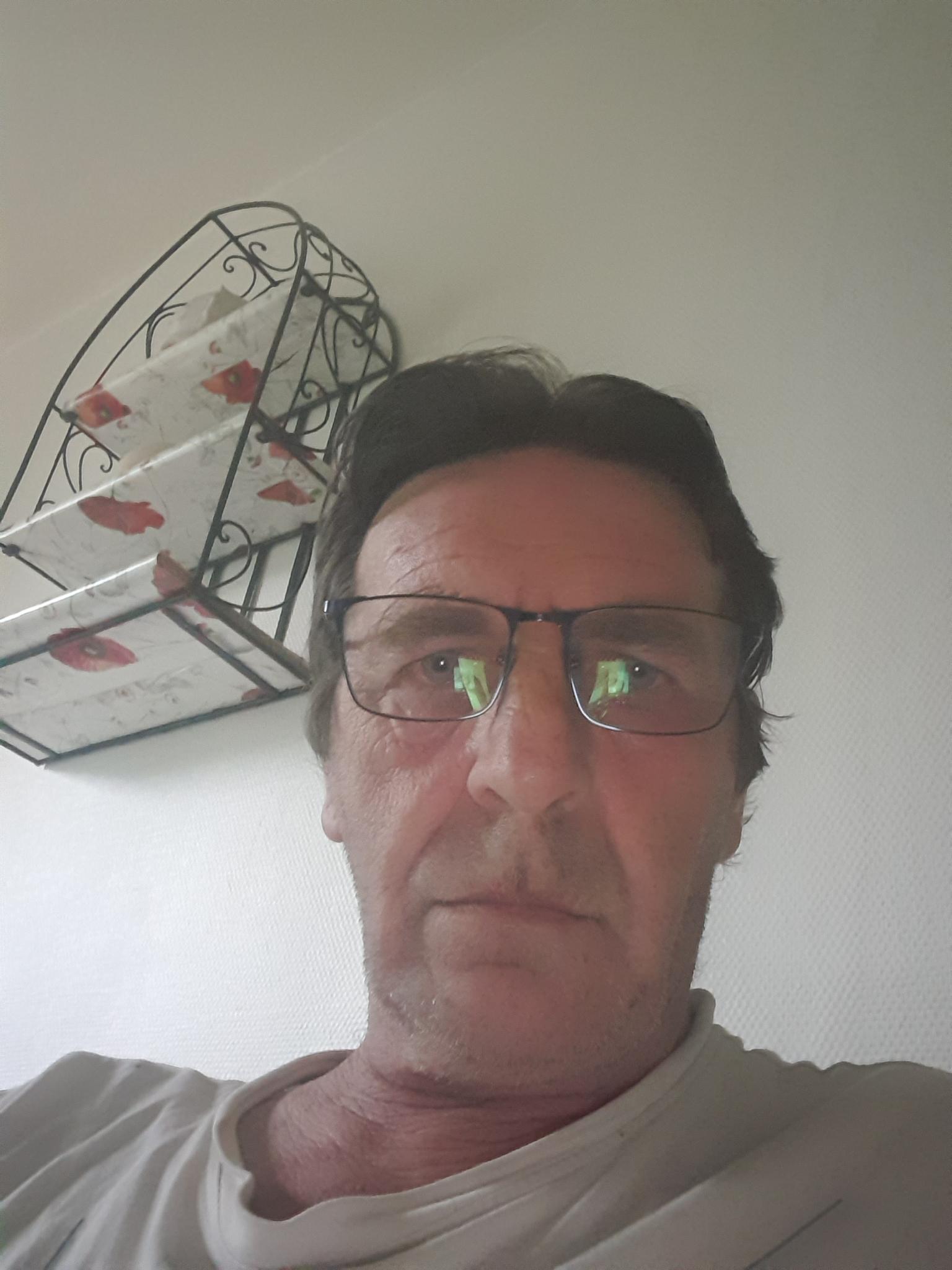 Profil de Sefiane, 55 ans, Escort Gay Canada à Belle Plaine