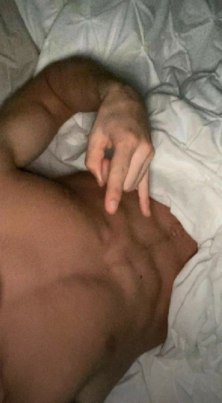Profil de Akim, 23 ans, Escort Gay Canada à Barrhead