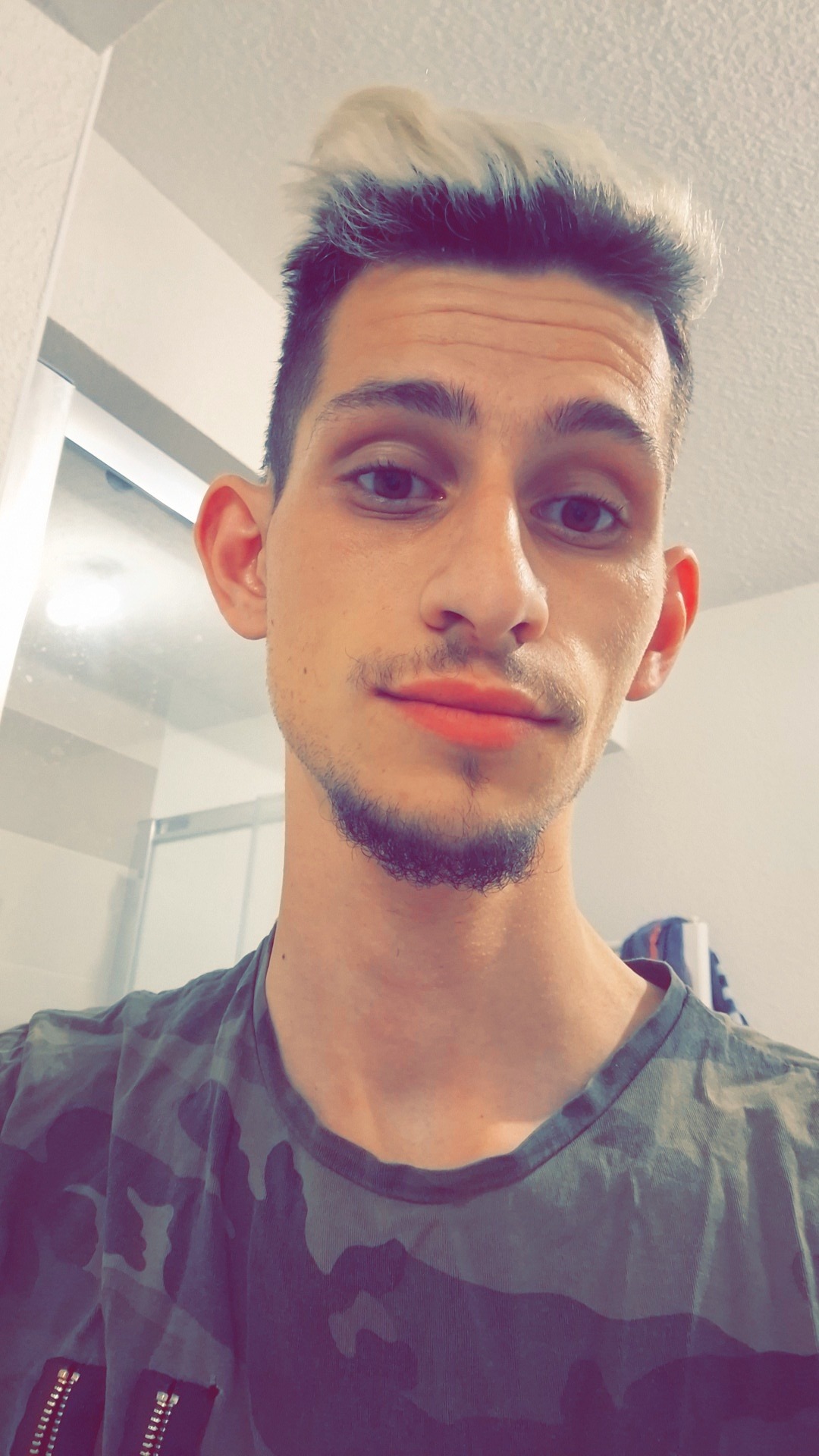 Profil de Mendel, 27 ans, Escort Gay Canada à Lawrenceville
