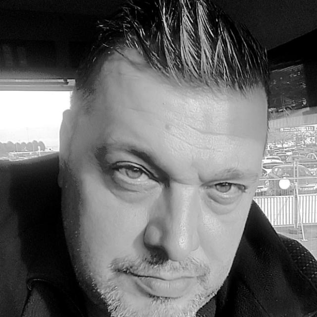 Profil de Taoufik, 55 ans, Escort Gay Canada à Maniwaki