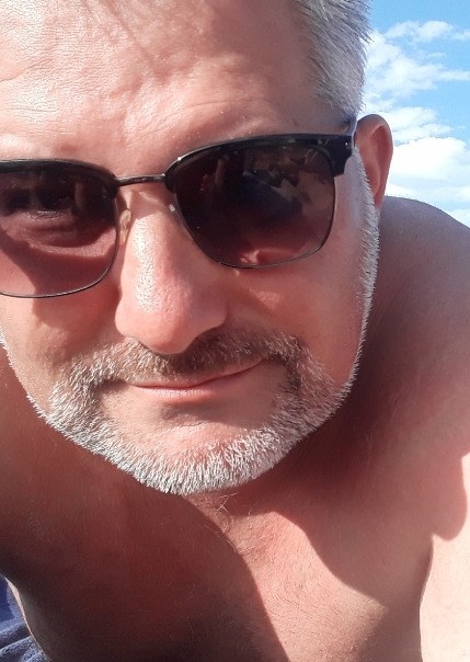 Profil de Ronnie, 52 ans, Escort Gay Canada à Beauval