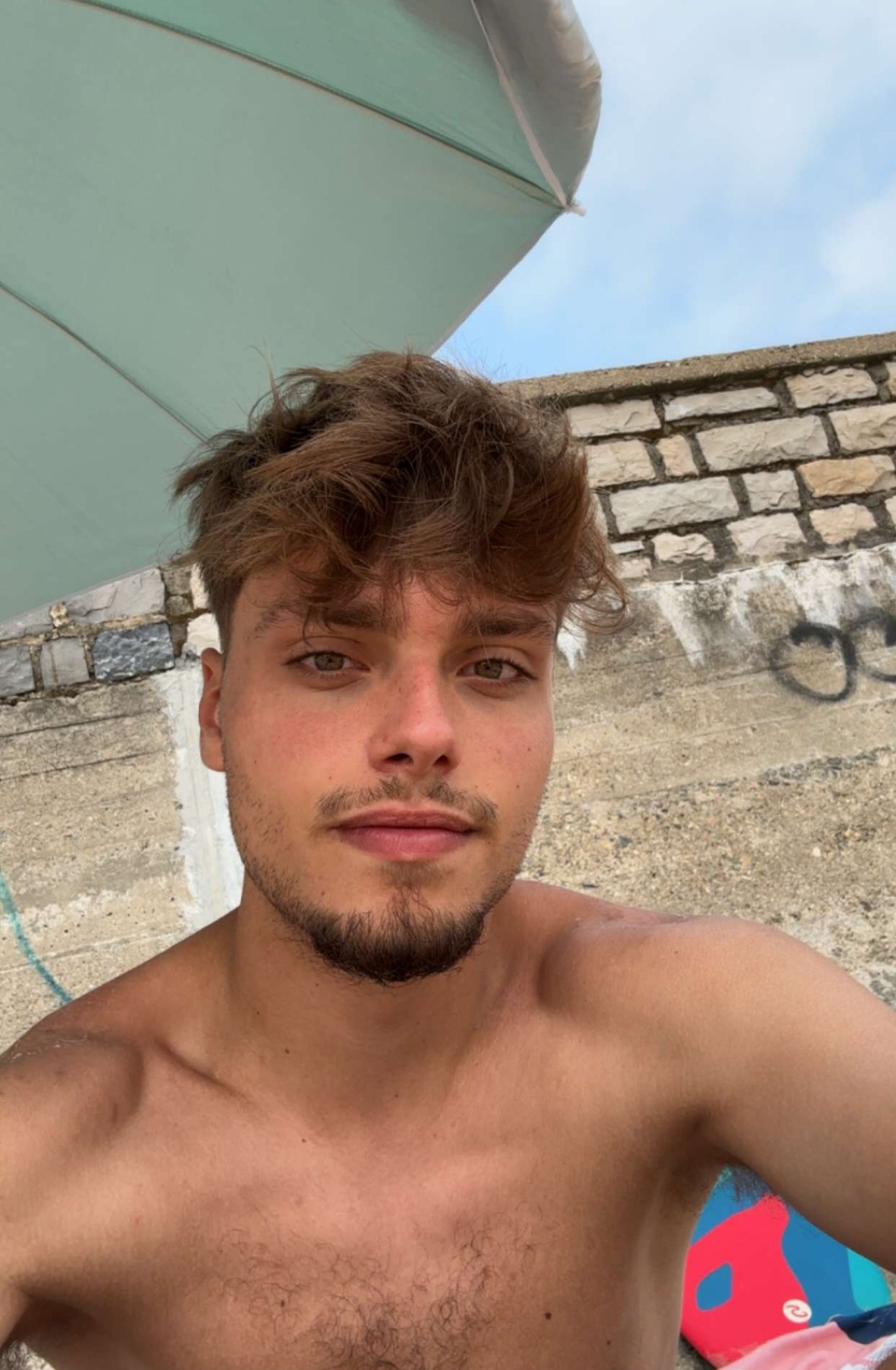 Profil de Pierre-guillaume, 21 ans, Escort Gay Canada à Princeville