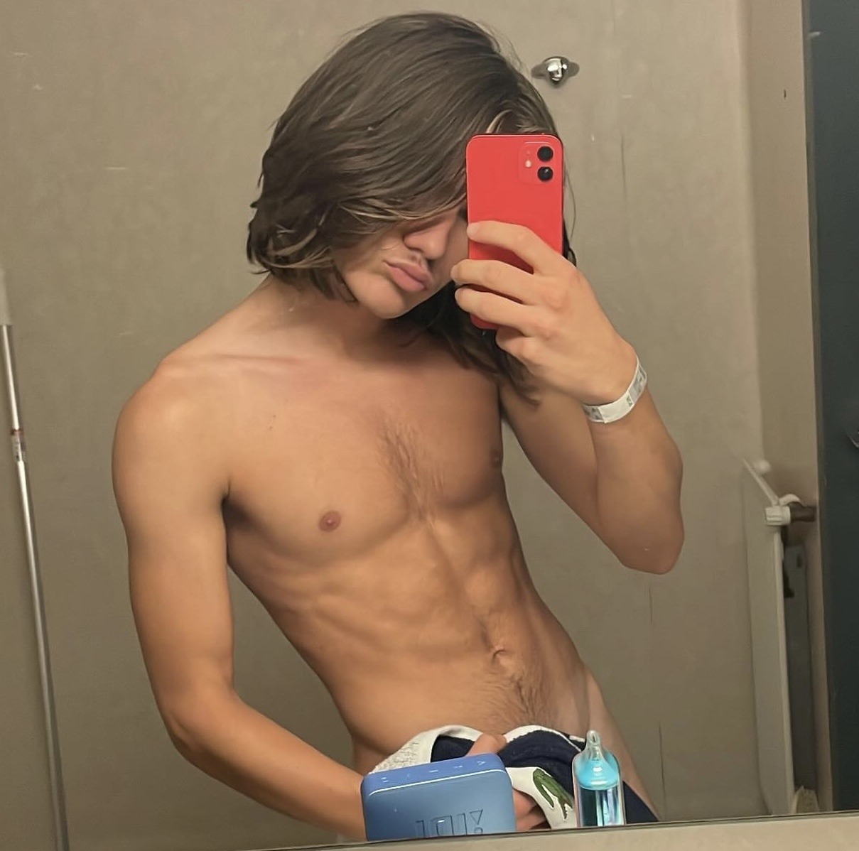 Profil de Mamadou, 20 ans, Escort Gay Canada à Thorne