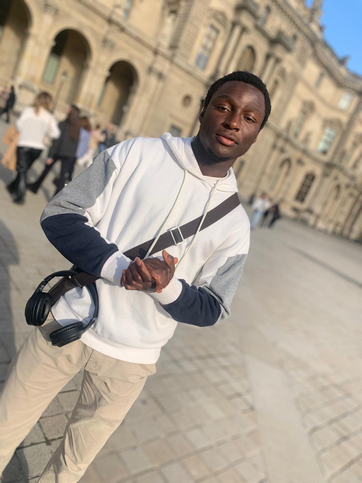 Profil de Steeve, 22 ans, Escort Gay Canada à Saint-Ludger