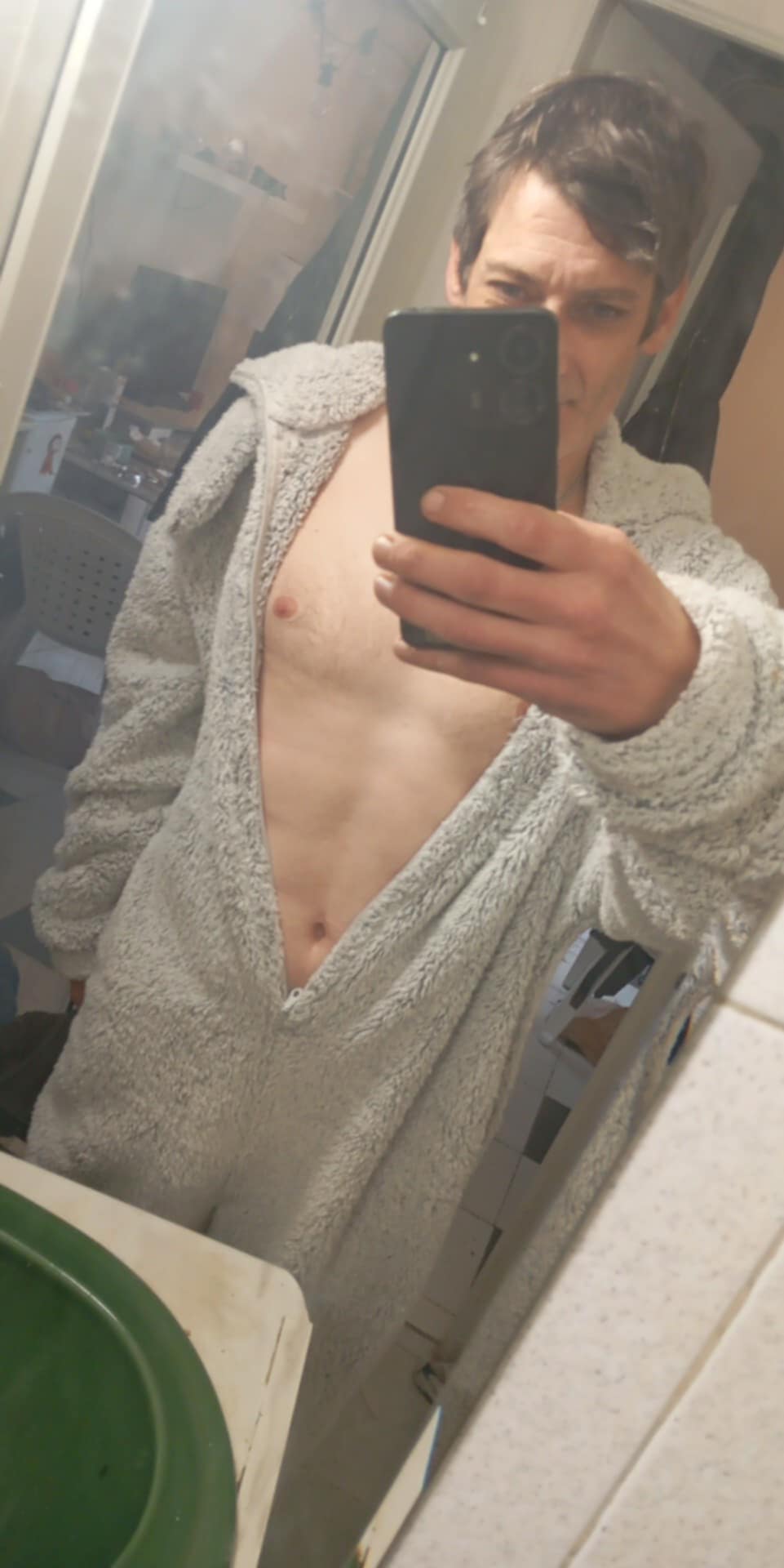 Profil de Djelan, 46 ans, Escort Gay Canada à Bulyea