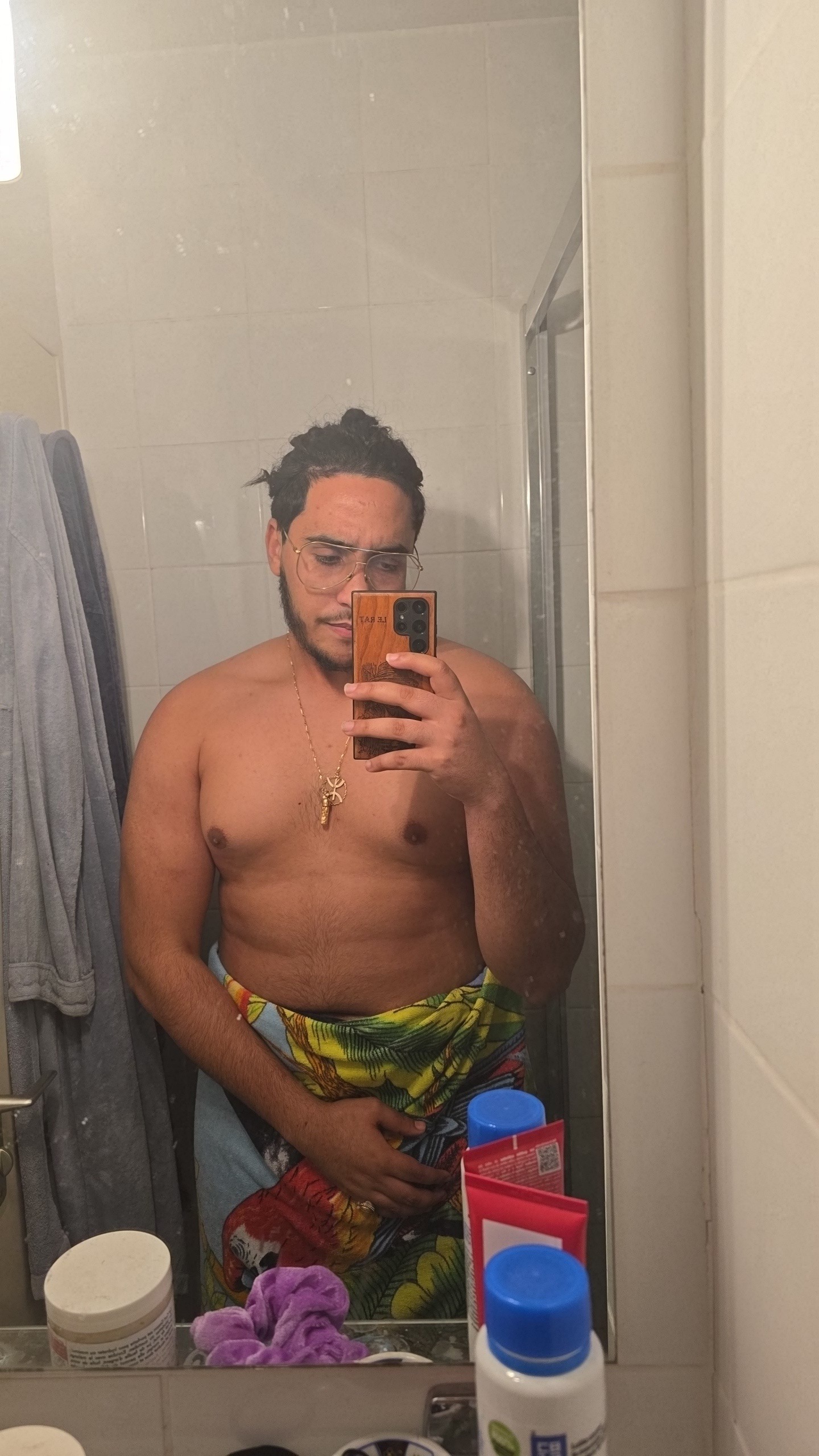 Profil de Raul, 26 ans, Escort Gay Canada à Bawlf