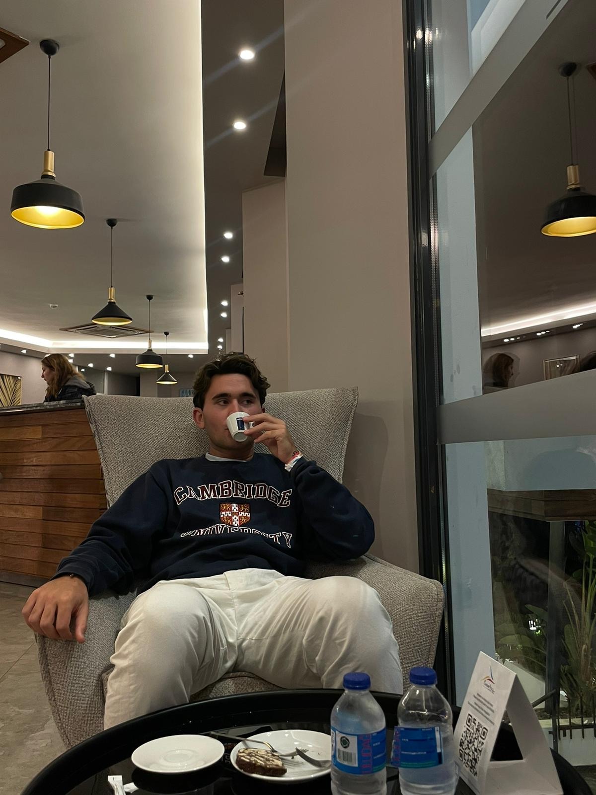Profil de Sullyvann, 23 ans, Escort Gay Canada à Beaumont