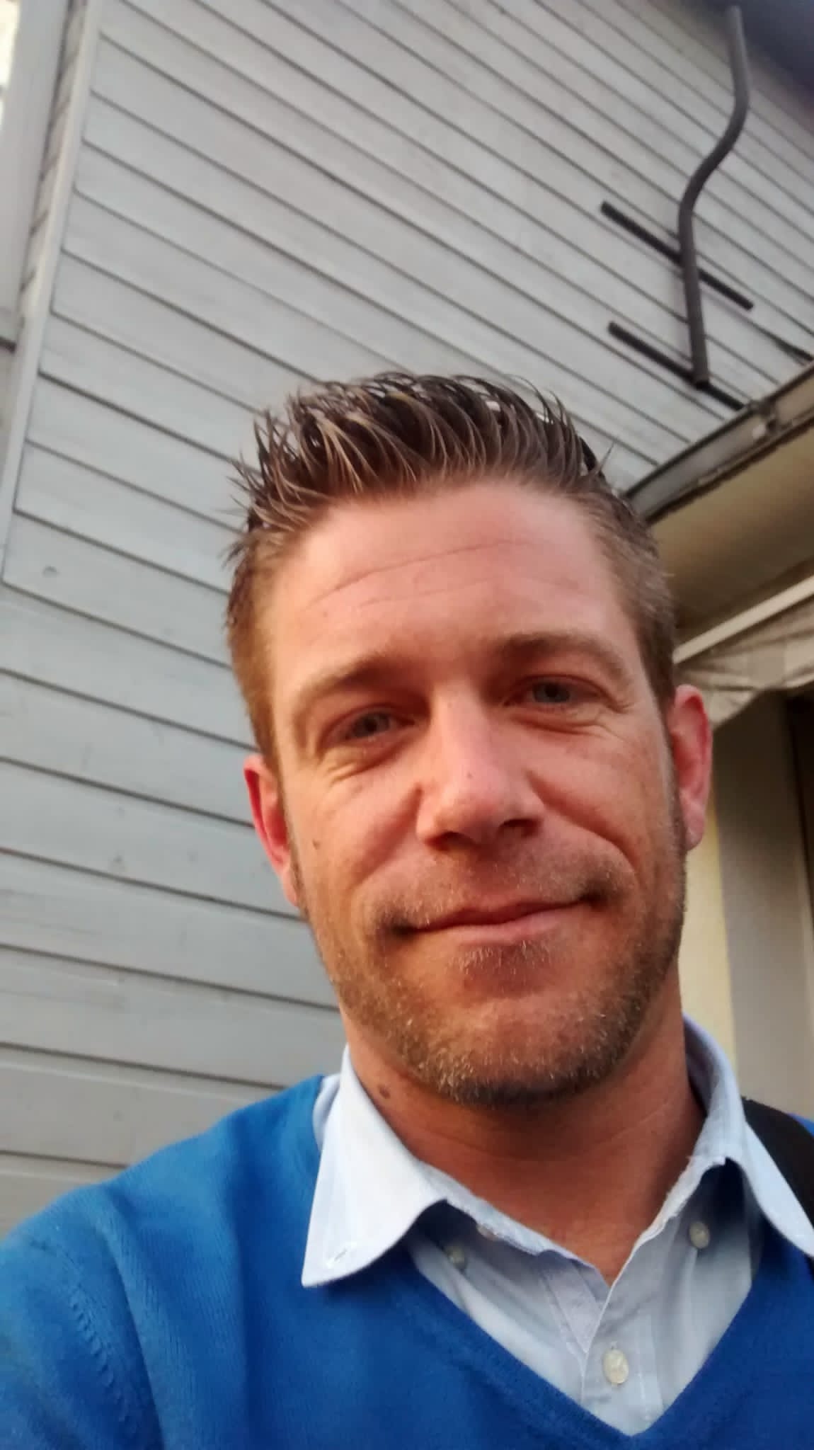 Profil de Ilyan, 48 ans, Escort Gay Canada à Sceptre