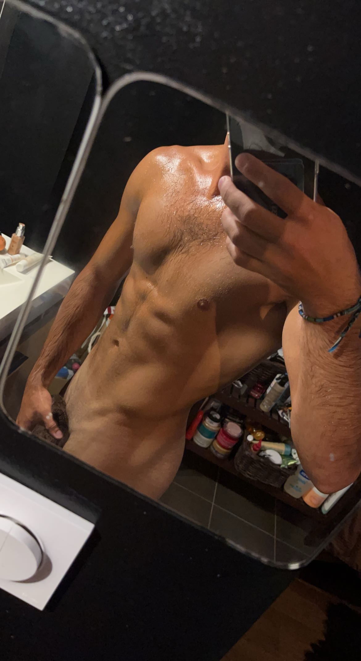 Profil de Abib, 27 ans, Escort Gay Canada à Mirabel