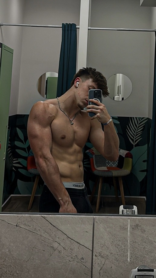 Profil de Dicklan, 19 ans, Escort Gay Canada à Liberty