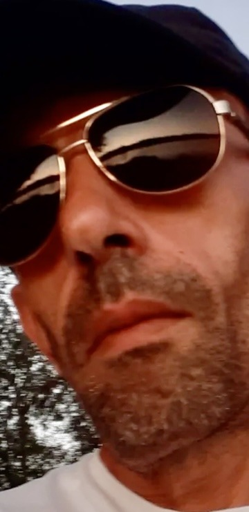 Profil de Edgard, 46 ans, Escort Gay Canada à Saint-Robert