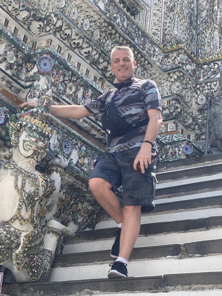 Profil de Ioane, 55 ans, Escort Gay Canada à Hazenmore