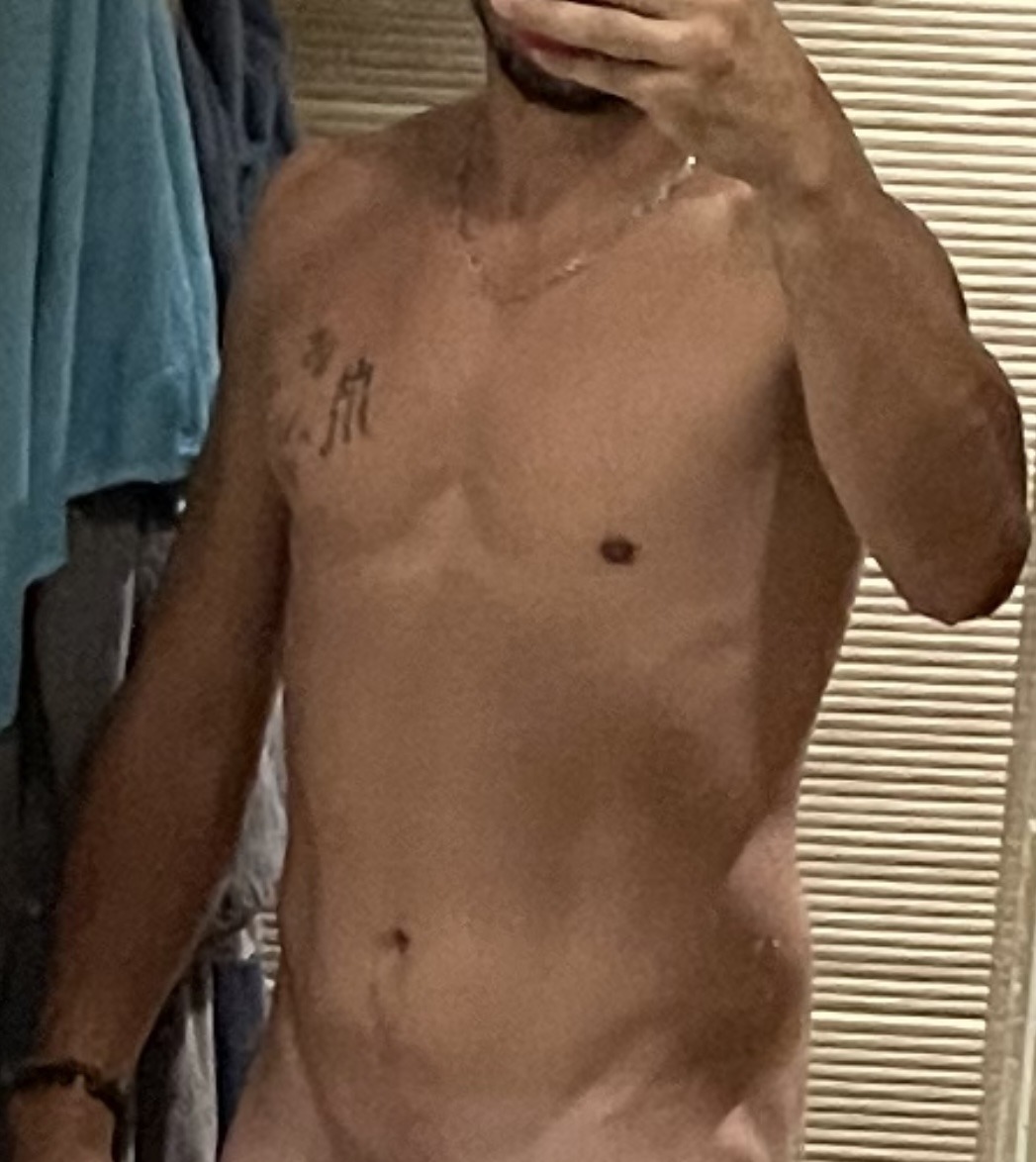 Profil de Eliott, 36 ans, Escort Gay Canada à Beaverlodge