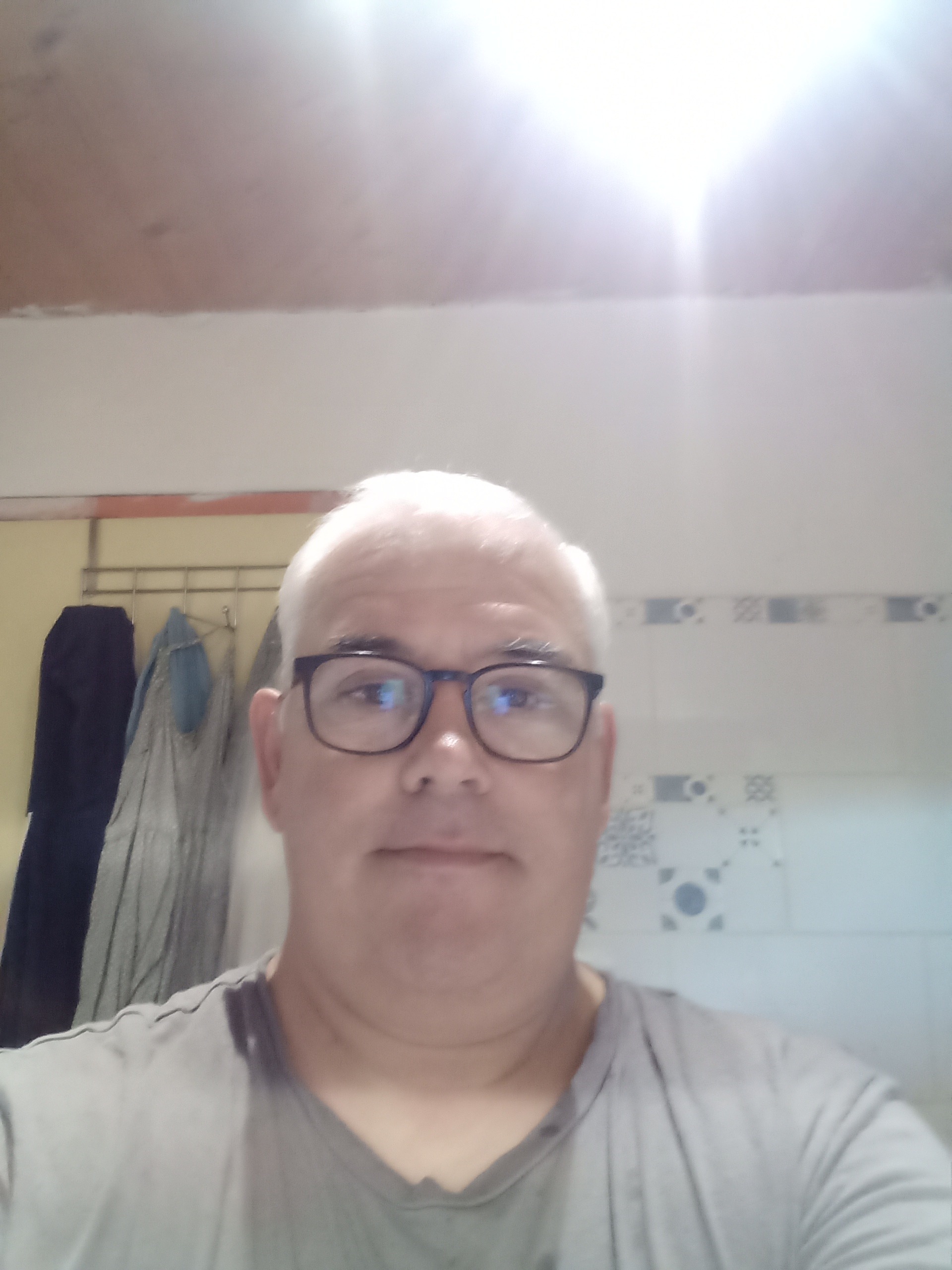 Profil de Massinissa, 52 ans, Escort Gay Canada à Moonbeam