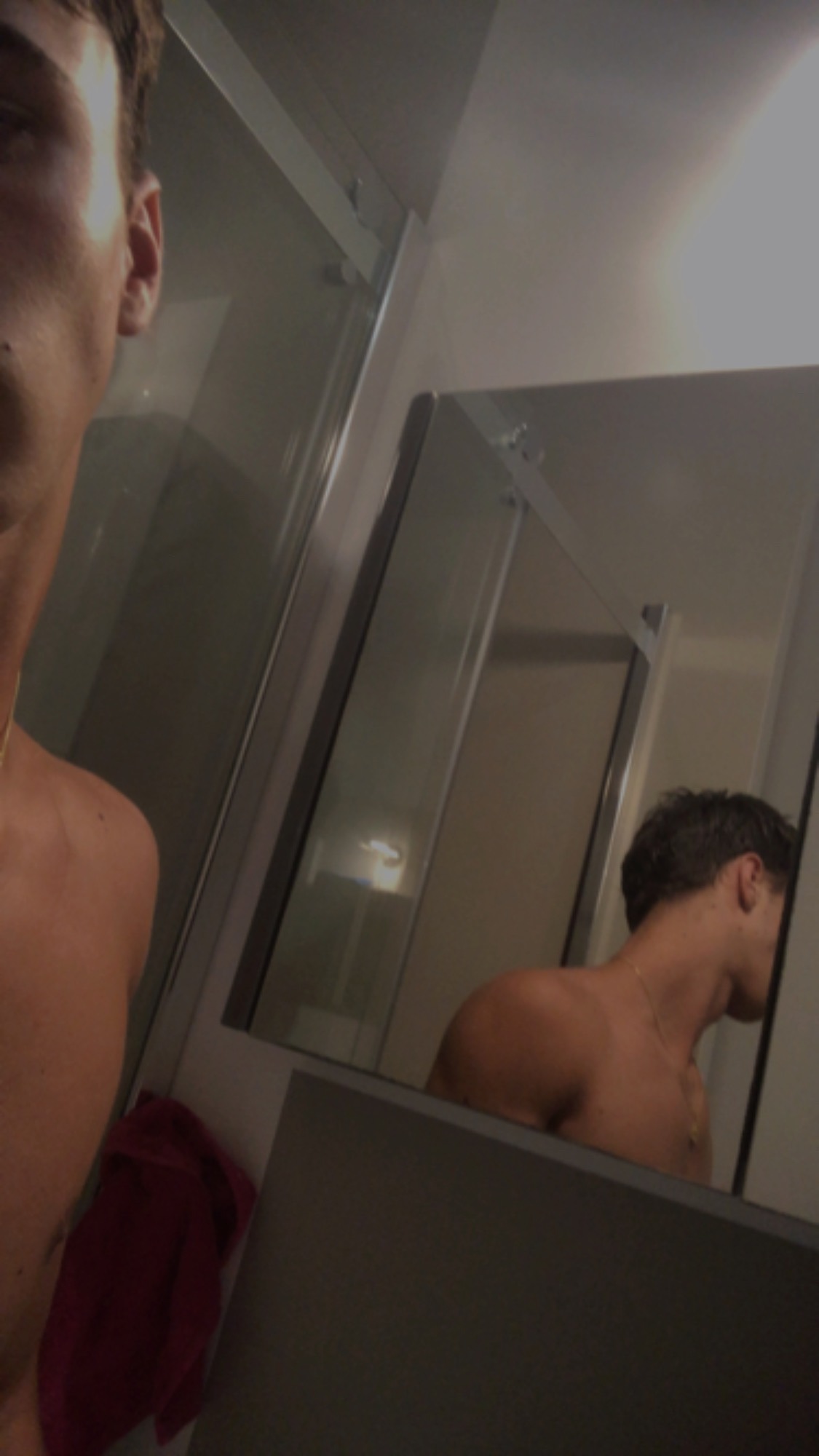 Profil de Cemil, 19 ans, Escort Gay Canada à Haines Junction
