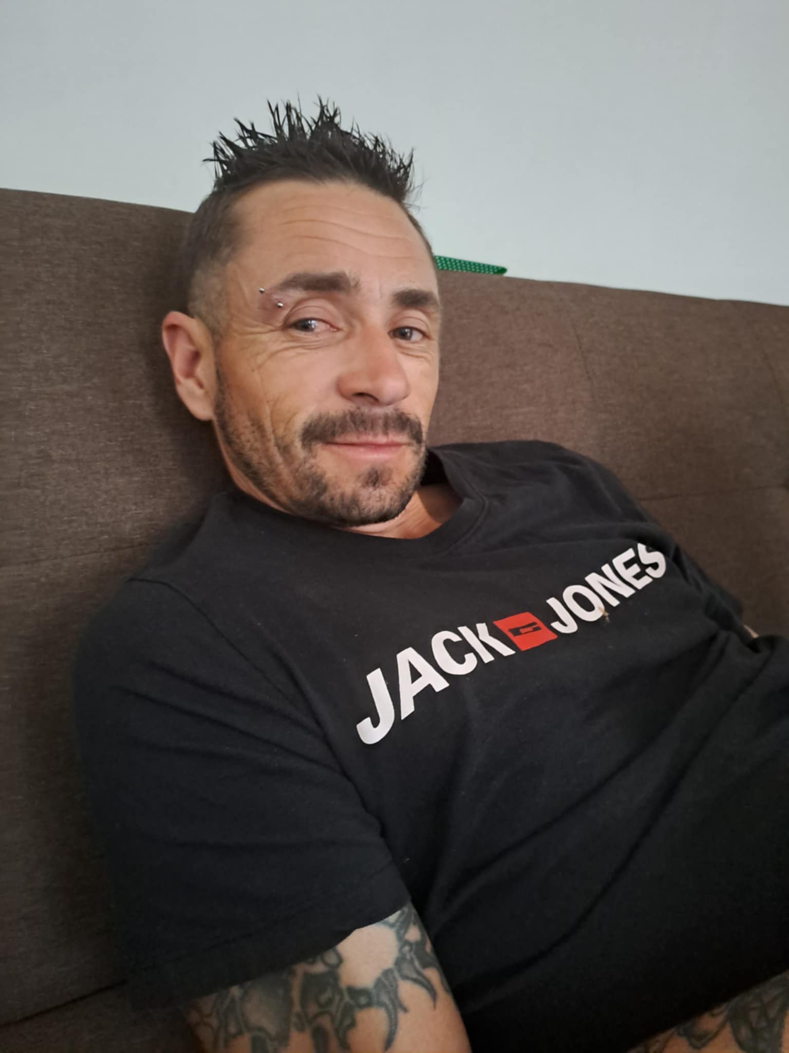 Profil de Johnson, 39 ans, Escort Gay Canada à Conquest