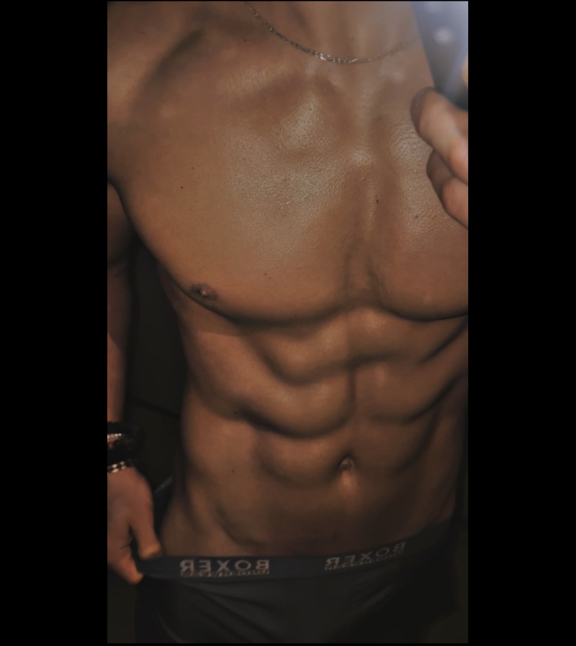 Profil de Josias, 21 ans, Escort Gay Canada à Hope
