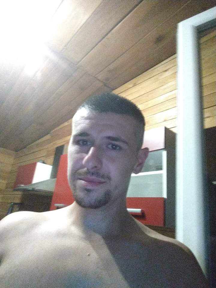 Profil de Rex, 33 ans, Escort Gay Canada à Cold Lake