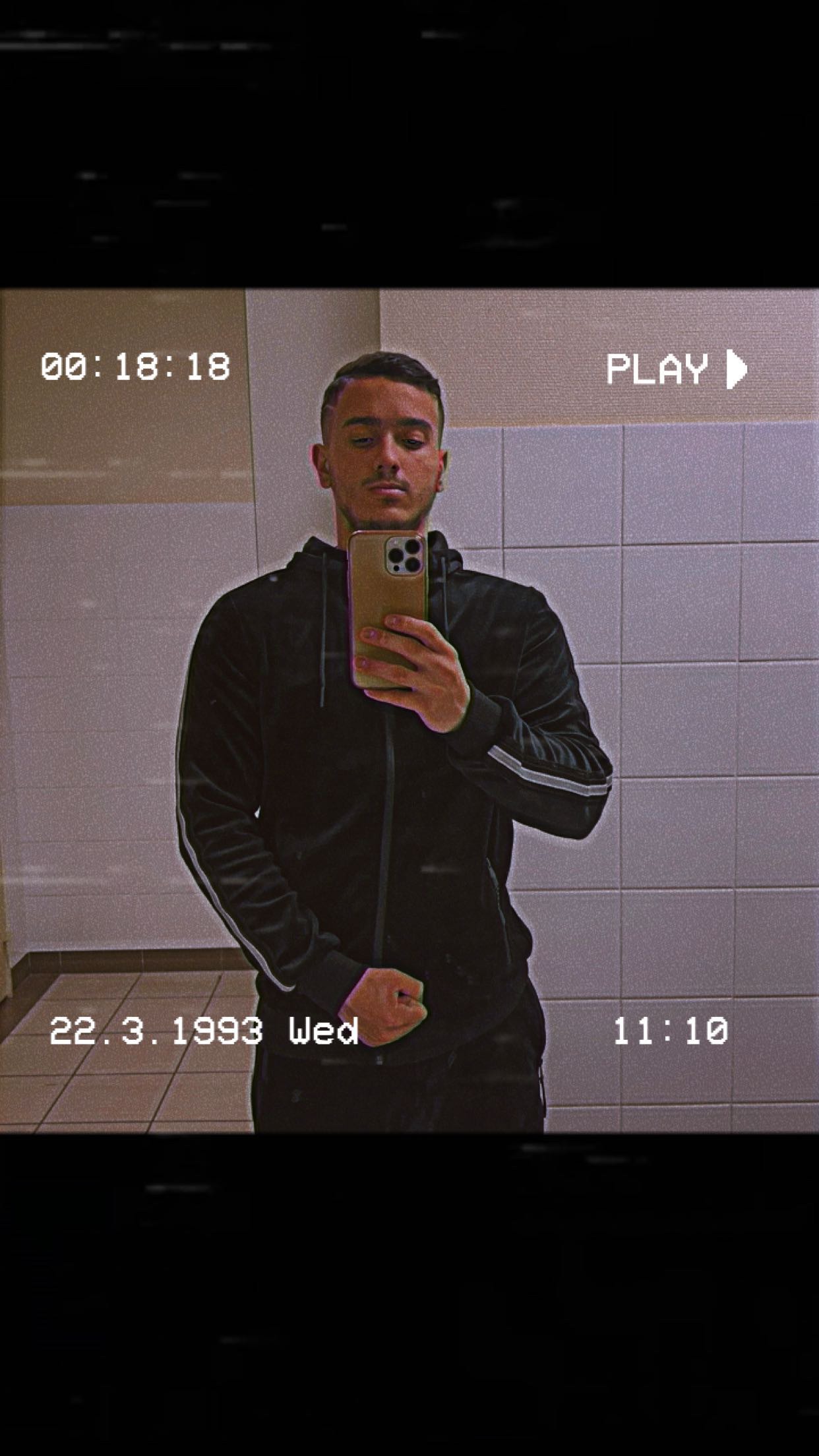 Profil de Ryhad, 20 ans, Escort Gay Canada à Ashfield-Colborne-Wawanosh