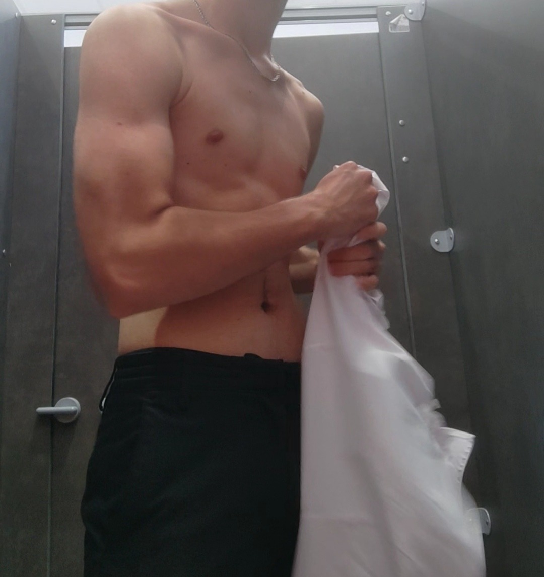 Profil de Louis, 19 ans, Escort Gay Canada à Blackfalds