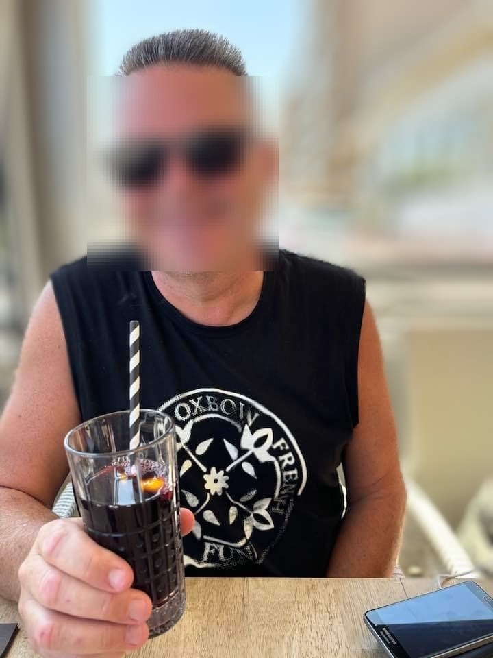 Profil de Mahsum, 54 ans, Escort Gay Canada à Saint-Just-de-Bretenières