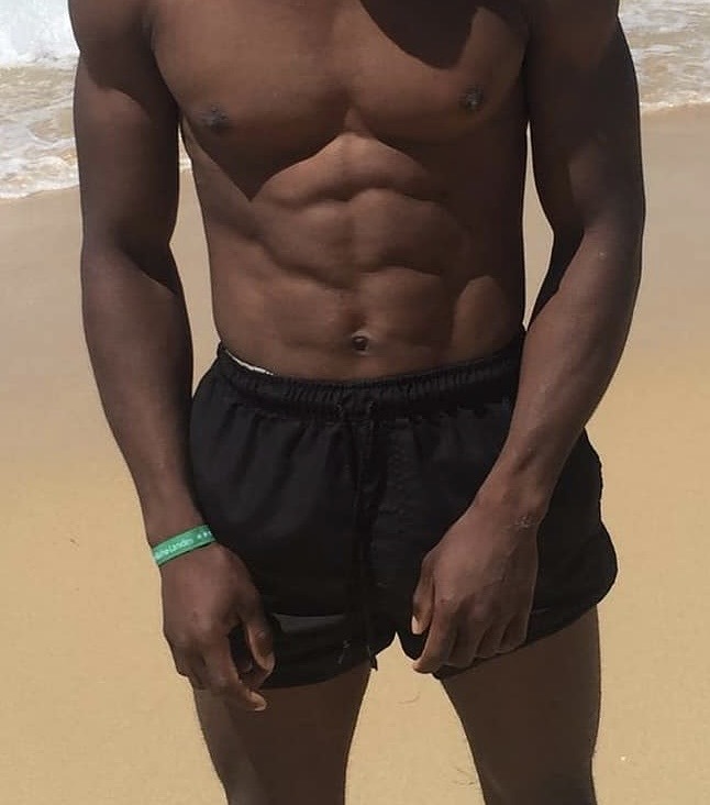 Profil de Deivy, 30 ans, Escort Gay Canada à Black Diamond
