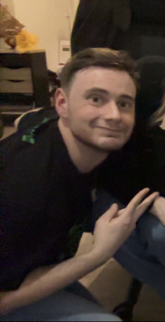 Profil de Jacem, 26 ans, Escort Gay Canada à Two Hills