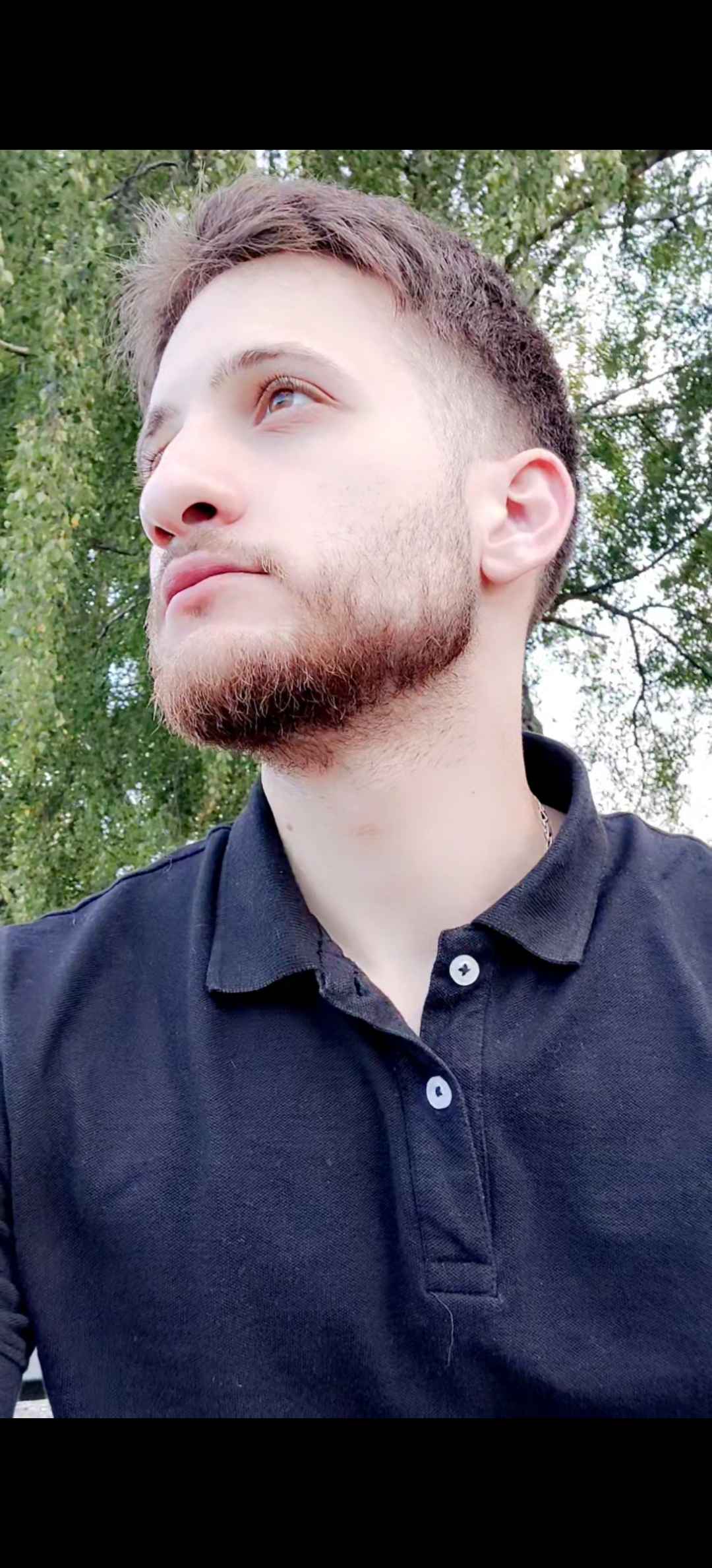 Profil de Egemen, 25 ans, Escort Gay Canada à Sainte-Catherine