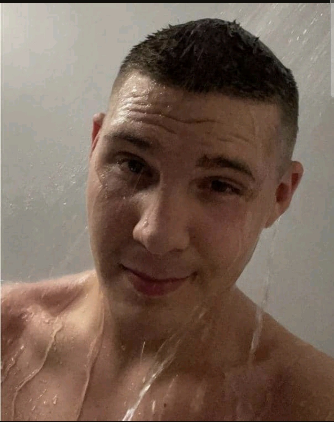 Profil de Joyce, 25 ans, Escort Gay Canada à Armstrong