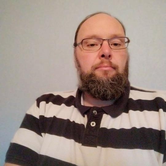 Profil de Maiki, 49 ans, Escort Gay Canada à Alliance
