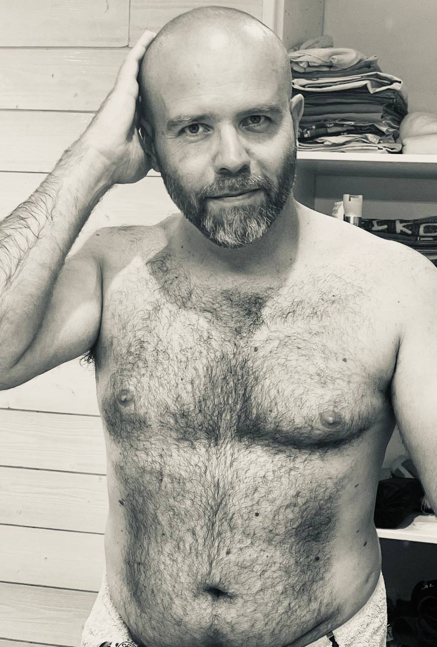 Profil de Djilian, 44 ans, Escort Gay Canada à Saint-Mathieu