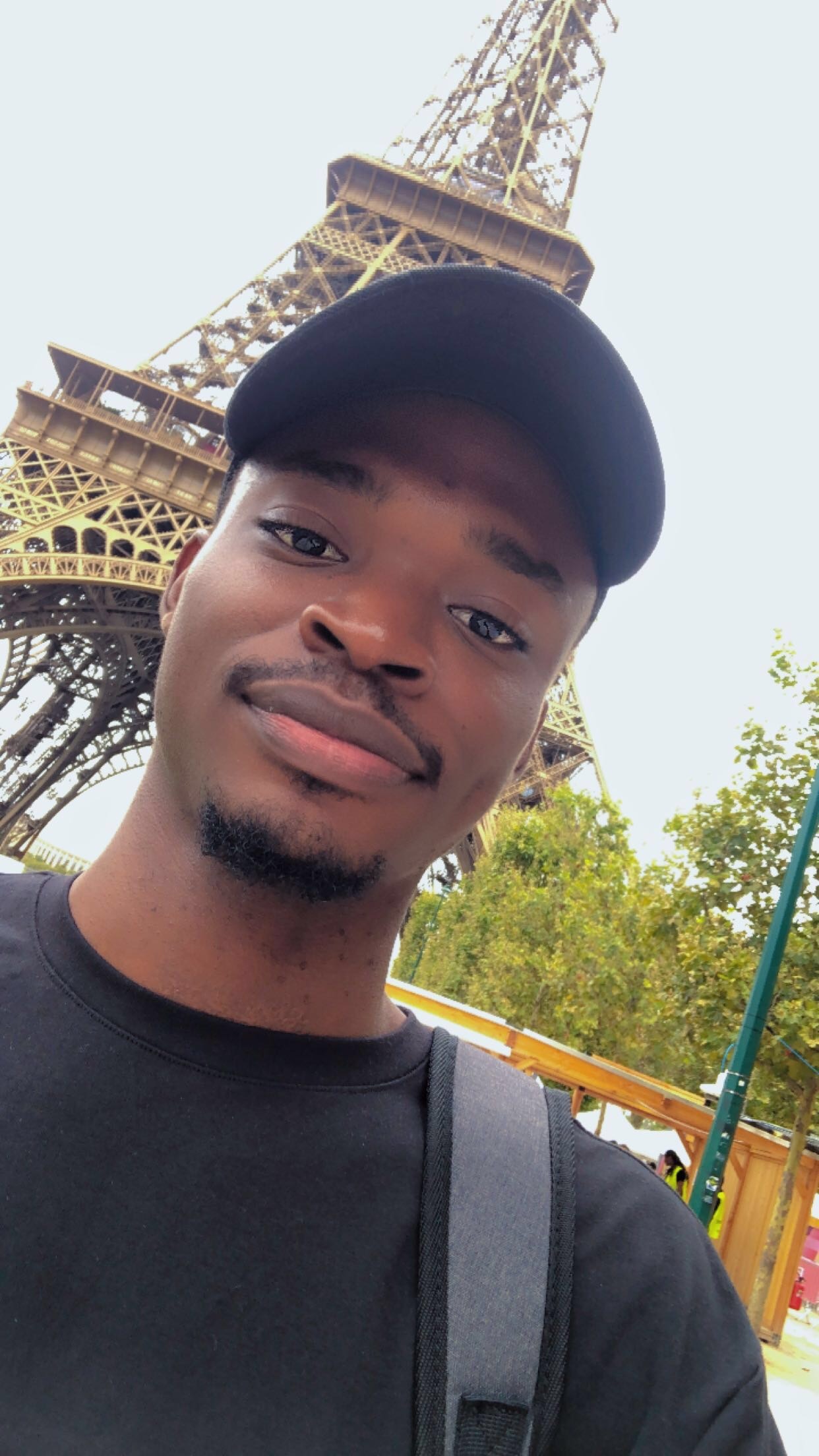 Profil de Sadik, 26 ans, Escort Gay Canada à Bowen Island